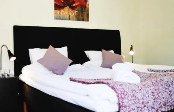 卡格羅茲三星賓館