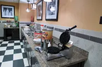 俾斯麥西北歡朋酒店 - 早餐