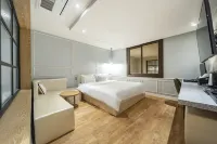 Jinju Nine Hotel
