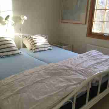 Idyllic Bungalow Close to Sea and Forest - Self Contained Rooms