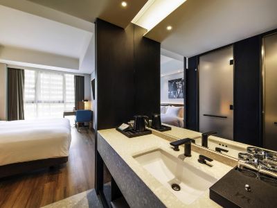 スーペリア キングルーム メルキュール アンバサダー ソウル ホンデの写真