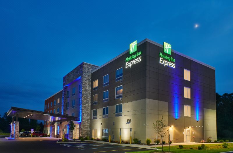 Holiday Inn Express Amherst - Lockport by IHG
