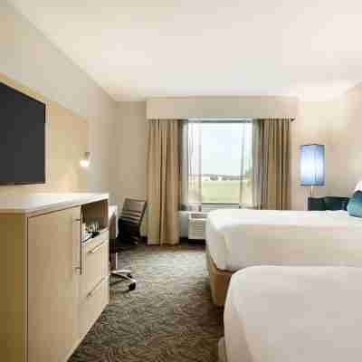 Holiday Inn Bloomington - Normal by IHG Rooms