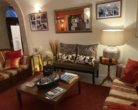 โรงแรมบอร์โกอันติโก โรงแรมในFabriano