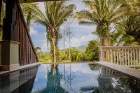Sleeping Giant Rainforest Lodge - Family