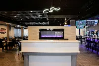 クオリティ イン オヘア エアポート - バー