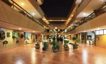 Best Western Plus Plaza Florida  Tower