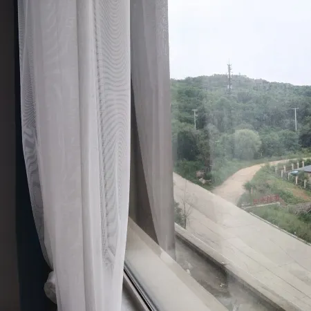 Xian Homestay (Longxiang Road)