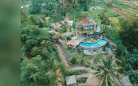 De Padi Villa Hotels in Caringin