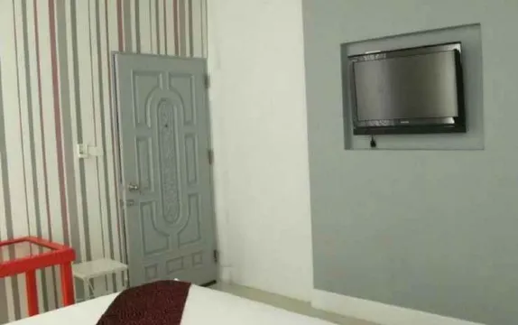 ห้องดีลักซ์