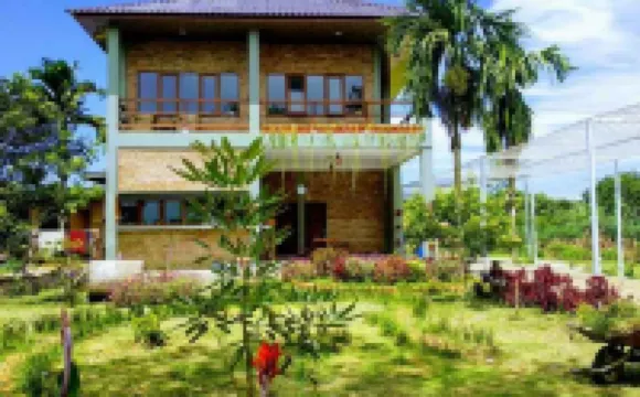 Bua Guest House Hotel a 