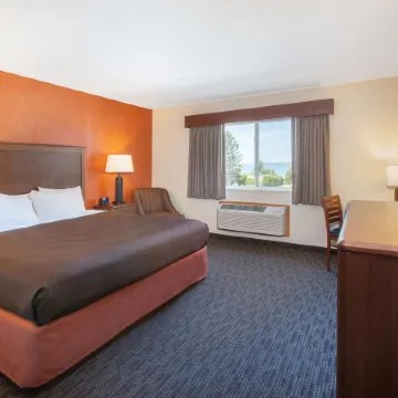 AmericInn by Wyndham Petoskey