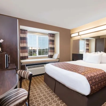 Microtel Inn & Suites by Wyndham Dickinson
