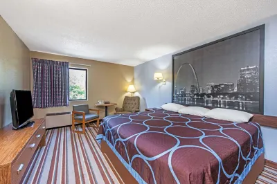 Super 8 by Wyndham Sullivan Hotels near Maj. Gen. William S. Harney Summer Home