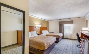 Quality Inn & Suites Kansas City - Independence I-70 East