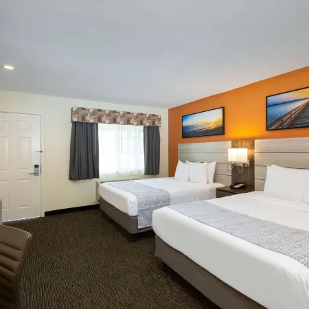 Days Inn by Wyndham Monterey-Fisherman's Wharf Aquarium Hotels in Monterey