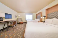 Holiday Inn Kansas City Airport Hotels in May