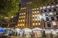 Quest Wellington Hotels in Веллінгтон