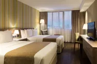 프론티어 호텔 리베라  호텔