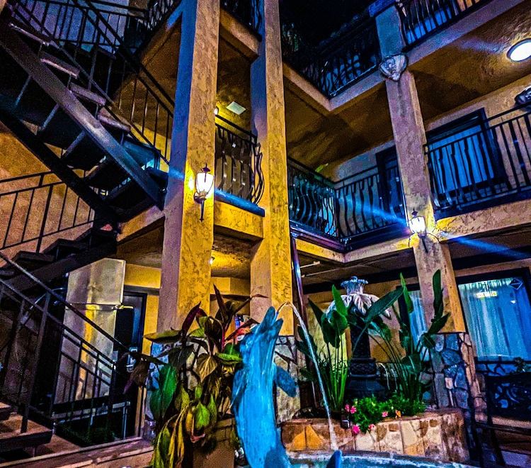 Hotel Baja San Diego-San Ysidro Updated 2023 Room Price-Reviews u0026 Deals |  Trip.com