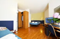 Mistral2 Hotel Hotels in Santa Giusta