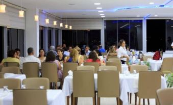 Agz Hotel - Housity