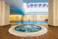 President Hotel - Romantic