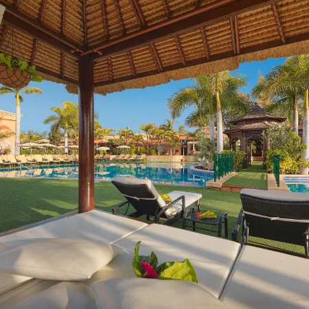 Green Garden Eco Resort & Villas