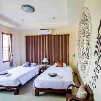 Wake up at Muang Kao Boutique Hotel Rooms