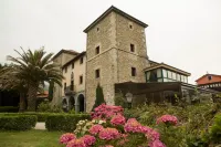 Akla Hotel Palacio Torre de Ruesga Hotels in Ruesga