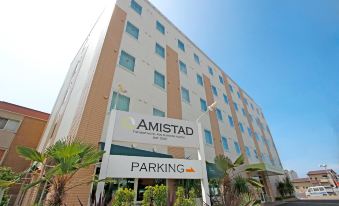 Amistad Hotel