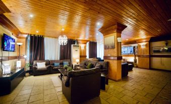 Suitetrails - Al Joude Hotel