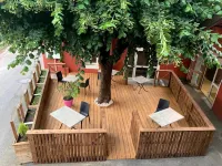 Logis Hôtel du Fer à Cheval Hotels in Belley