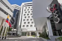 쉐라톤 키토  호텔