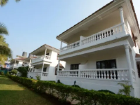 Silver Sand Holiday Village カンドリムビーチ周辺のホテル