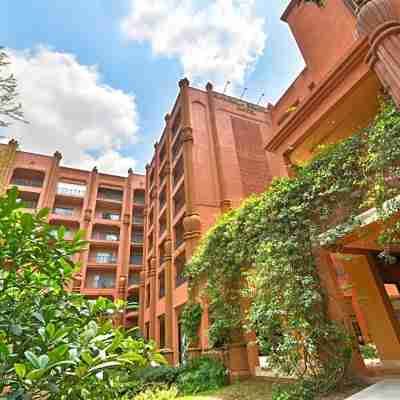 Kampala Serena Hotel Hotel Exterior