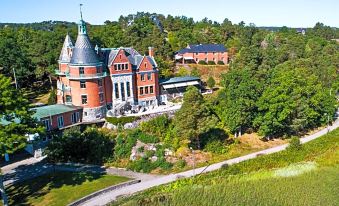 Vår Gård Saltsjöbaden