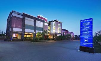 ASTON Tanjung City Hotel