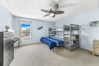 Pirate's Hideaway Hotels near Walmart Supercenter