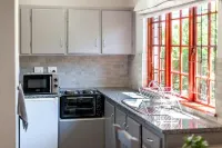 Summerhill Guest Farm Hotels in Worcester