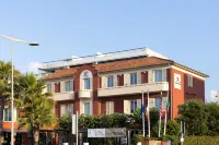 Hotel Royalmar Hotel di Cagnes-sur-Mer