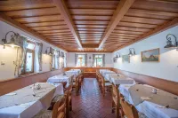Abbazia Country Club Hotels in Nemesnep