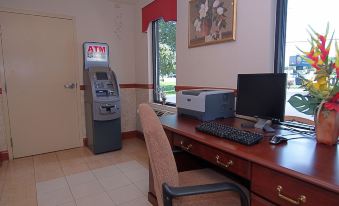 Quality Inn & Suites Quakertown-Allentown