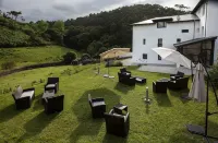 Finca Portizuelo Hotels near Fonte da Virxe da Encontrela