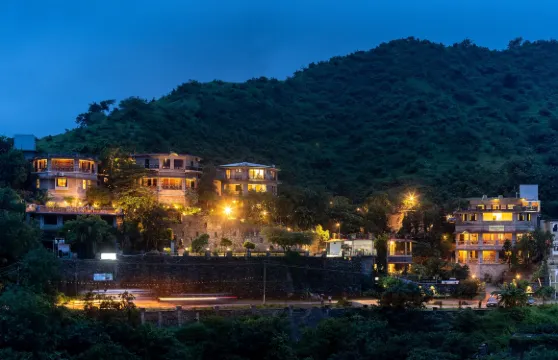 虎谷度假村庫姆博爾加