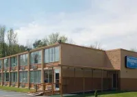 Airport Inn Flint Hotels in der Nähe von Thompson Hall