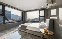 Yangpyeong Solberg Pool Villa