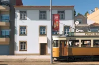 Duas Portas Townhouse Hotels near O Mensageiro