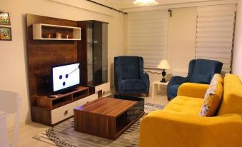 Class Suit Residence - Housity