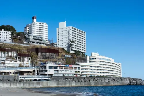 Wisterian Life Club Atami